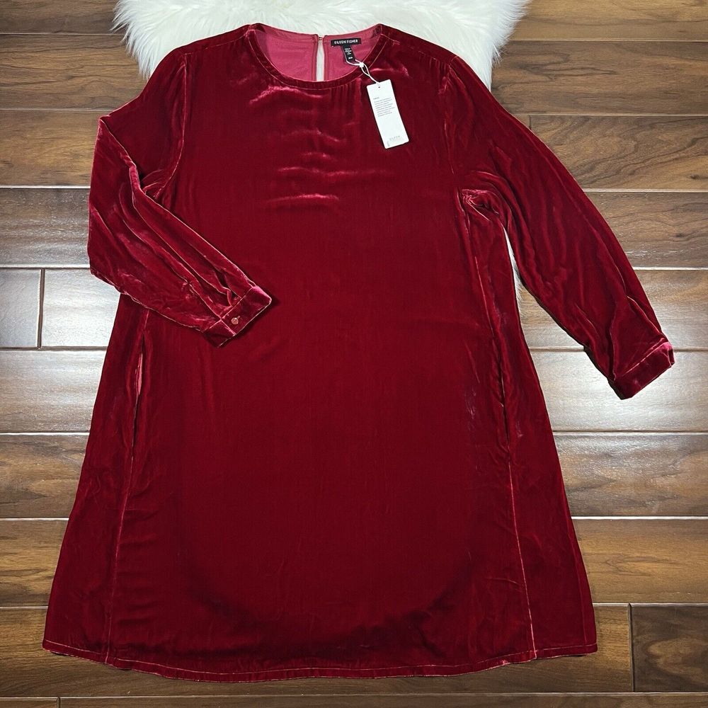 Eileen Fisher Women's Size Large Ruby Red Silk Velvet‎ Crew Neck Shift Dress